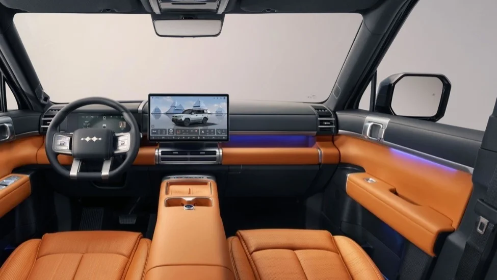 自研音響、可外接平板電腦，比亞迪方程豹鈦7更多內飾官圖公布