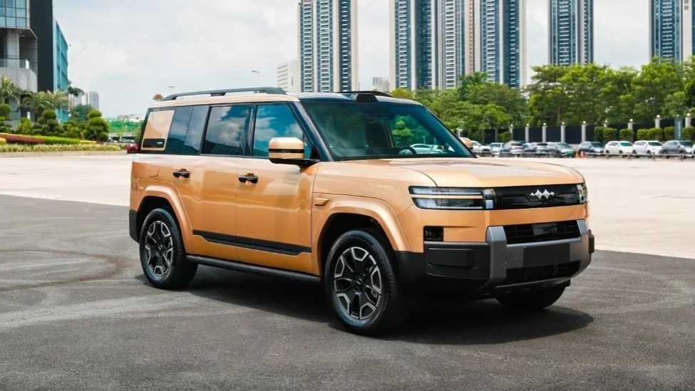 自研音響、可外接平板電腦，比亞迪方程豹鈦7更多內飾官圖公布